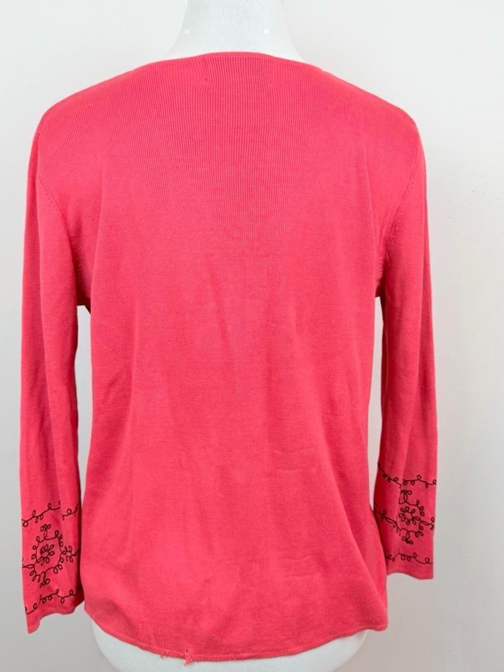 Pink Embroidered V-Neck Sweater Women's Medium 3/4 Sleeve Boho - Picture 4 of 6